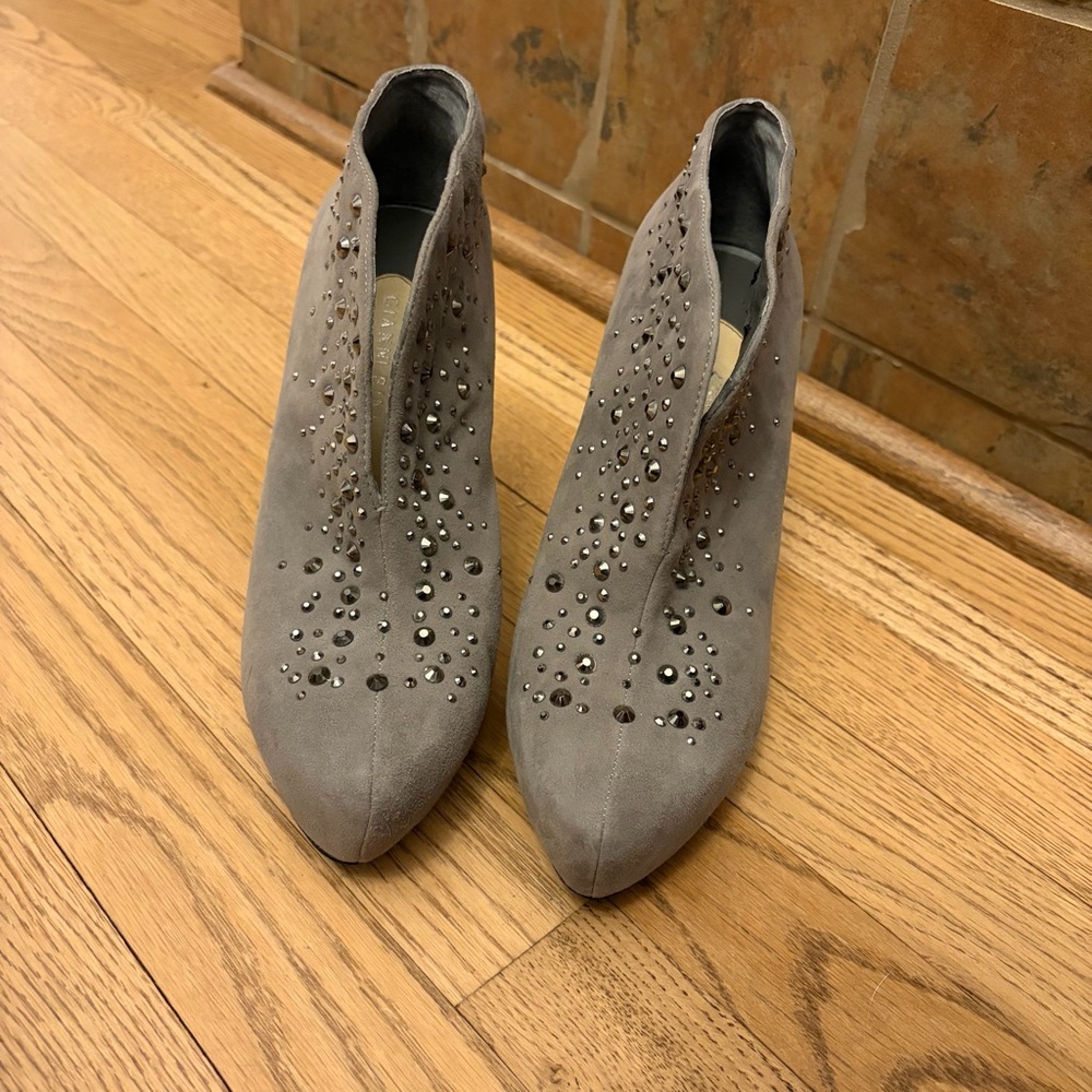Gianni Bini Studded Suede Grey/Silver Booties (8.5) - Picture 4 of 10